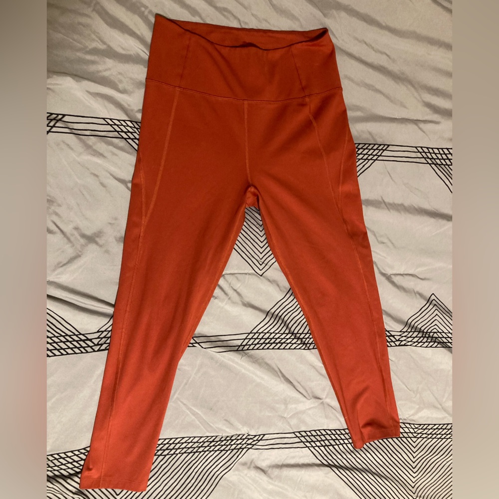 Girlfriend Collective Ember Leggings 23” inseam Size Large Compressive